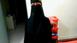 Gadis Hijab Nakal Digebuk Kekasihnya Di Sex Pakistan Yang Panas.
