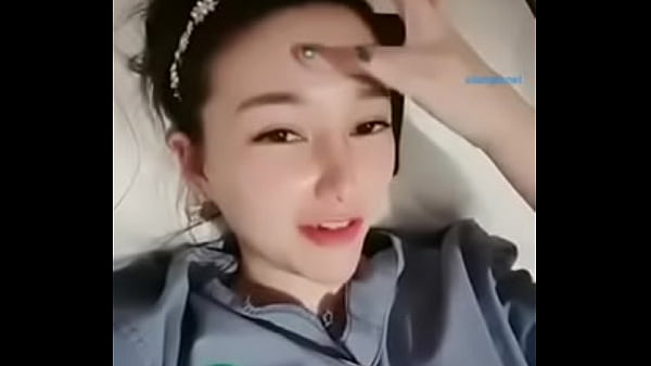 Tonton Langsung! Cewek Asia Bikin Pijatnya Makin Panas Dan Nafsu.