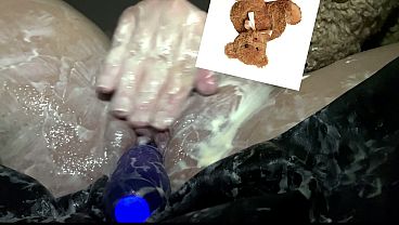 Tonton Sampai Crot! Makanan Mesum Paling Gila 2026 – Getaran Vibrator & Yogurt Merembes Ke Memek Tiri Si Cewek Arab Putih Salju Di Los Angeles
