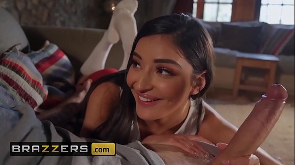 Remaja Doyan Yang Besar – Emily Willis, Danny D – Latihan Bikin Pelacur Sempurna – Brazzers