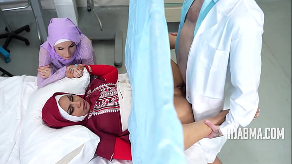 Istri Arab Biarin Dokter Hamilin Dia