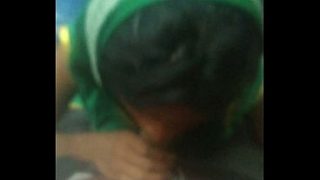 Desi Auntie Pengemis Di Kereta Lokal, Ngewe Panas Di Gerbong Malam.