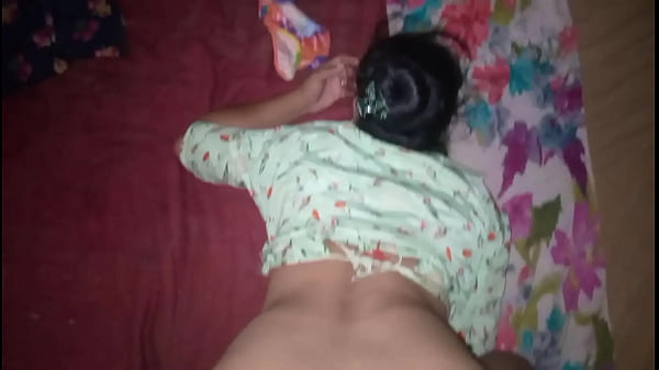 Desi Cewek Lagi Diempetin Sampe Lemes