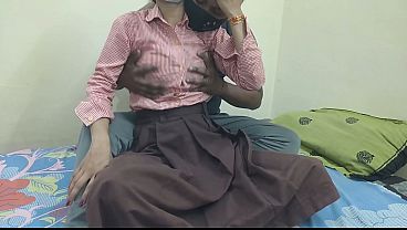 Cewek Kuliahan India Digebuk Kontol Cowoknya Di Kamar Kos, Crot Di Mana-mana!