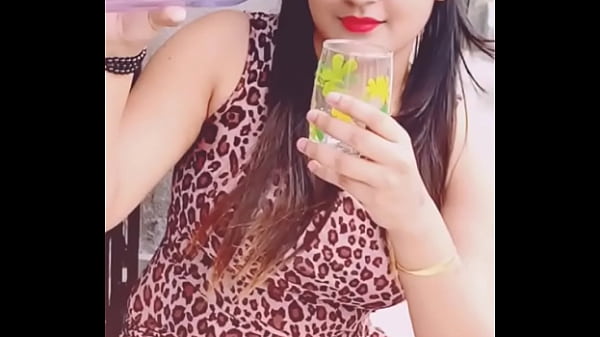 Gadis India Pamer Posisi X, Goyangin Pantat Bikin Makin Liar