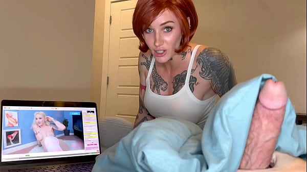 Ibu Tiri Lihat Kamu Coli Liatin Kakak Tiri Di Webcam.