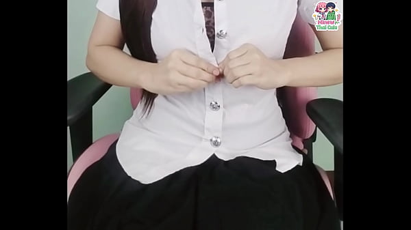 Ngewe Di Meja Kerja, Mahasiswi Cantik Idola Thailand Pamer Memek Basah Pake Jempol Dan Jari.