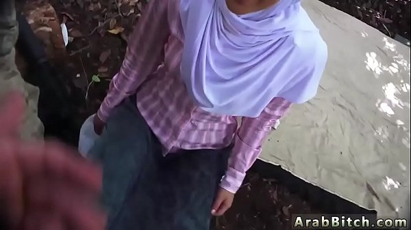 Cewek Arab Ngewe Cewek China Sama Pelajar Sekolah Di Rumah Kontragan.