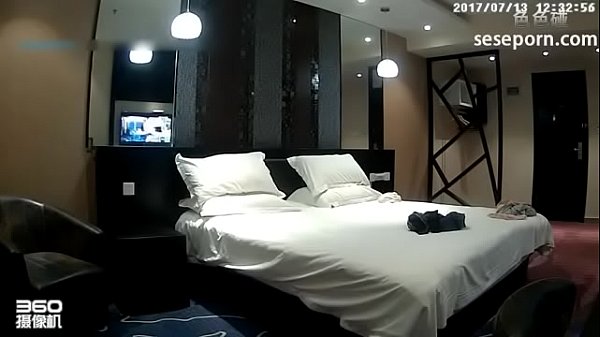 Ngentotin Cewek Cina Seksi Di Hotel, Sambil Direkam (cam)