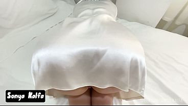 Gadis Arab Berpantat Besar Goda Ayah Tiri Sampai Klepek-klepek