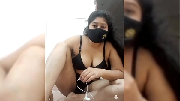 Desi Cewek Lagi Live, Goyang Panas Bikin Ngilu