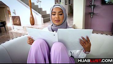 Hijab Babe Babi Belajar Hisap Kontol Biar Makin Betah – Hijablust
