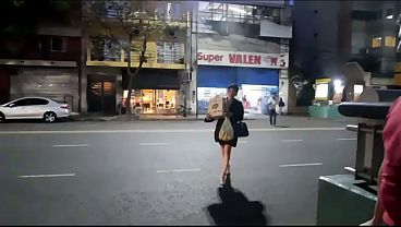 Selama Pandemi Dan Gegeran Rock And Roll, Dalam Karantina Penuh Nyokap Temenku Pergi Ke Supermarket Dan Ngebukain Dua Tipe Siapa Aja.