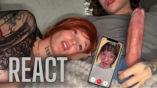 Ibu Tiri Video Call Bibi Tiri Dulu, Baru Hadang Anak Tiri Yang Lagi Ngocok.