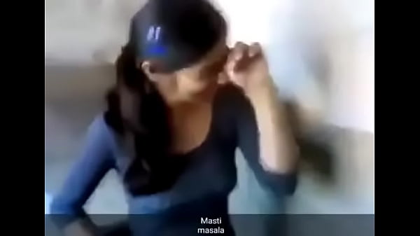Desi Cewek Panas Buka-bukaan Bikin Nafsu Naik