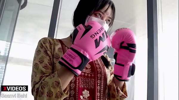 Desi Petarung Ufc Cewek, Pukulannya Bikin Mampus Kayak Pro!
