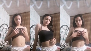 Abg Smp Cantik Lagi Colok Colokin Meki Sampe Becek.