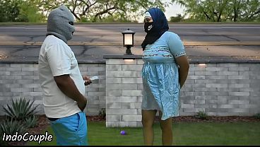 Hijab Mahasiswi Muslim Jogging Di Tempat Umum, Ngewe Cari Duit Dengan Mulut