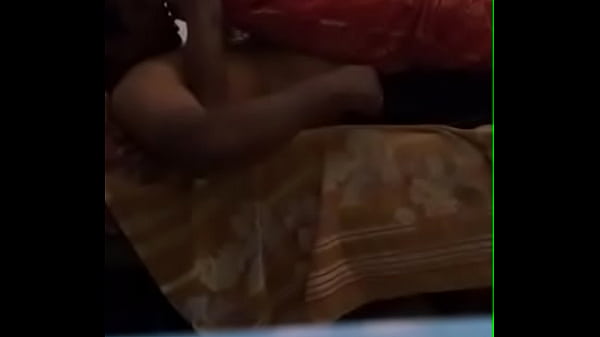 Desi Istri Lagi Nungging Di Atas, Siap Digebukin