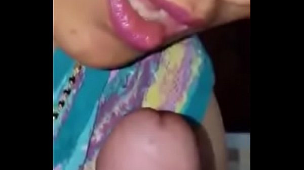 Malam Ini Kontol Suami Diisap Pakai Suara Hindi, Desi Blowjob Bikin Basah.