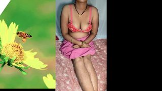 Bini Desi Seksi, Anunya Basah Kencang Digenjot.