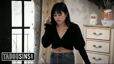 Gadis Asia Nakal Butuh Bibit Kontol Biar Perutnya Membesar.