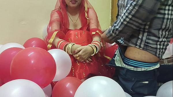 Malam Pertama Istri Baru Desi Cantik Hot Digilas Suami Sampai Merintih
